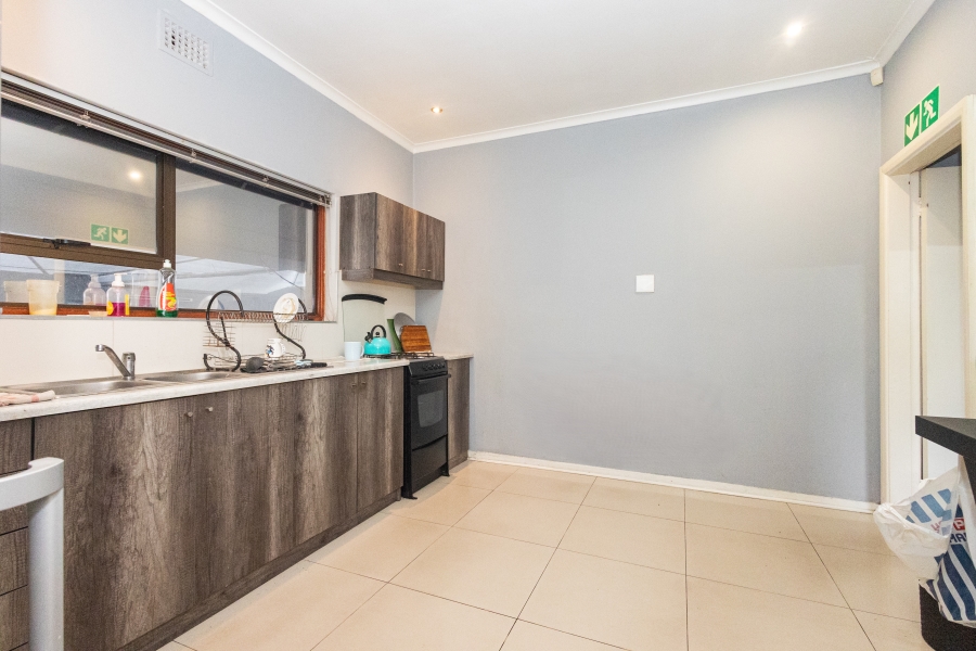 3 Bedroom Property for Sale in Milnerton Central Western Cape